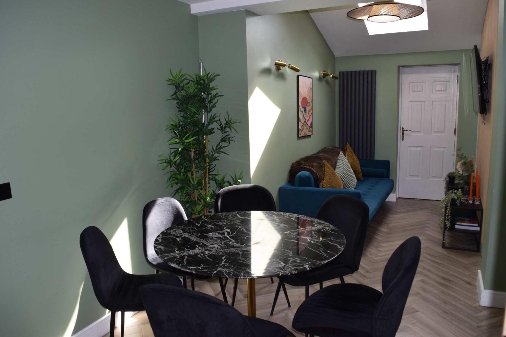 Amazonian Luxury Family Mcr Centre Etihad Free Parking Holiday home